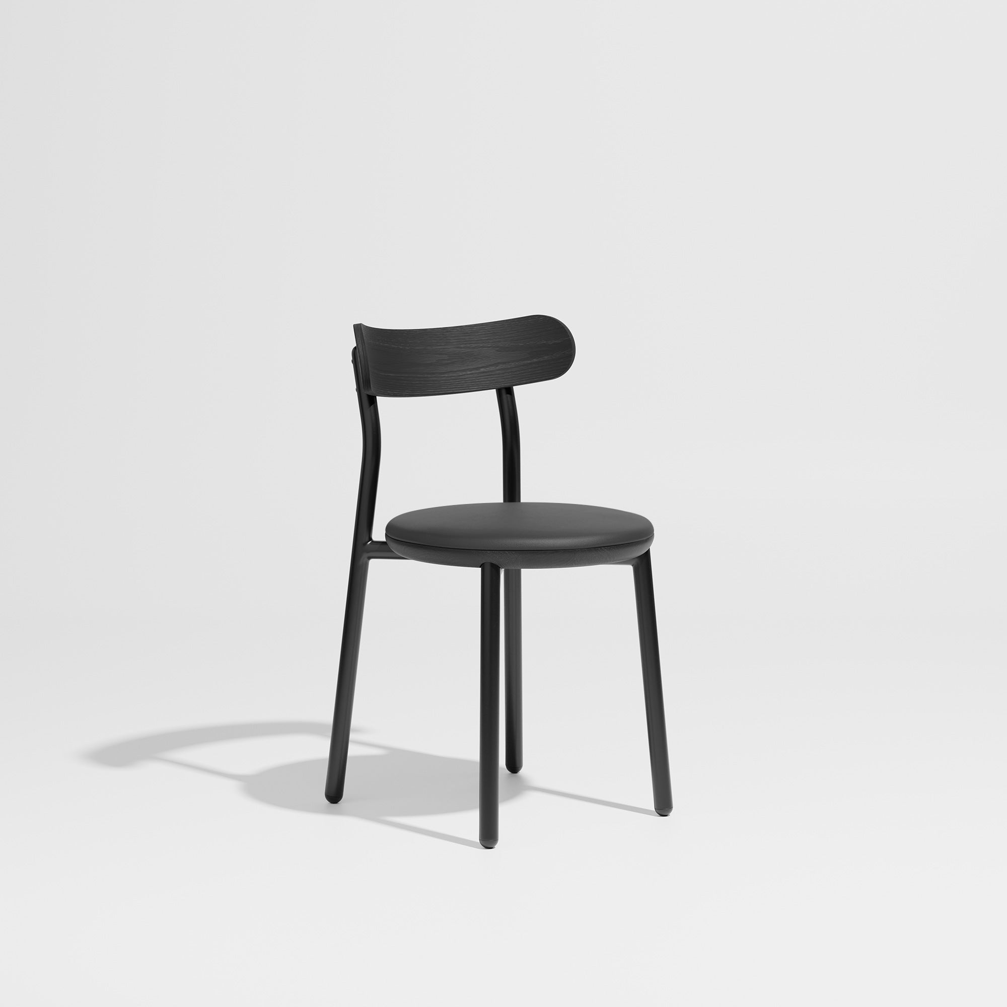 Them Chair | Gibson Karlo | DesignByThem ** HF2 Maharam Lariat (Vinyl) 006 Black
