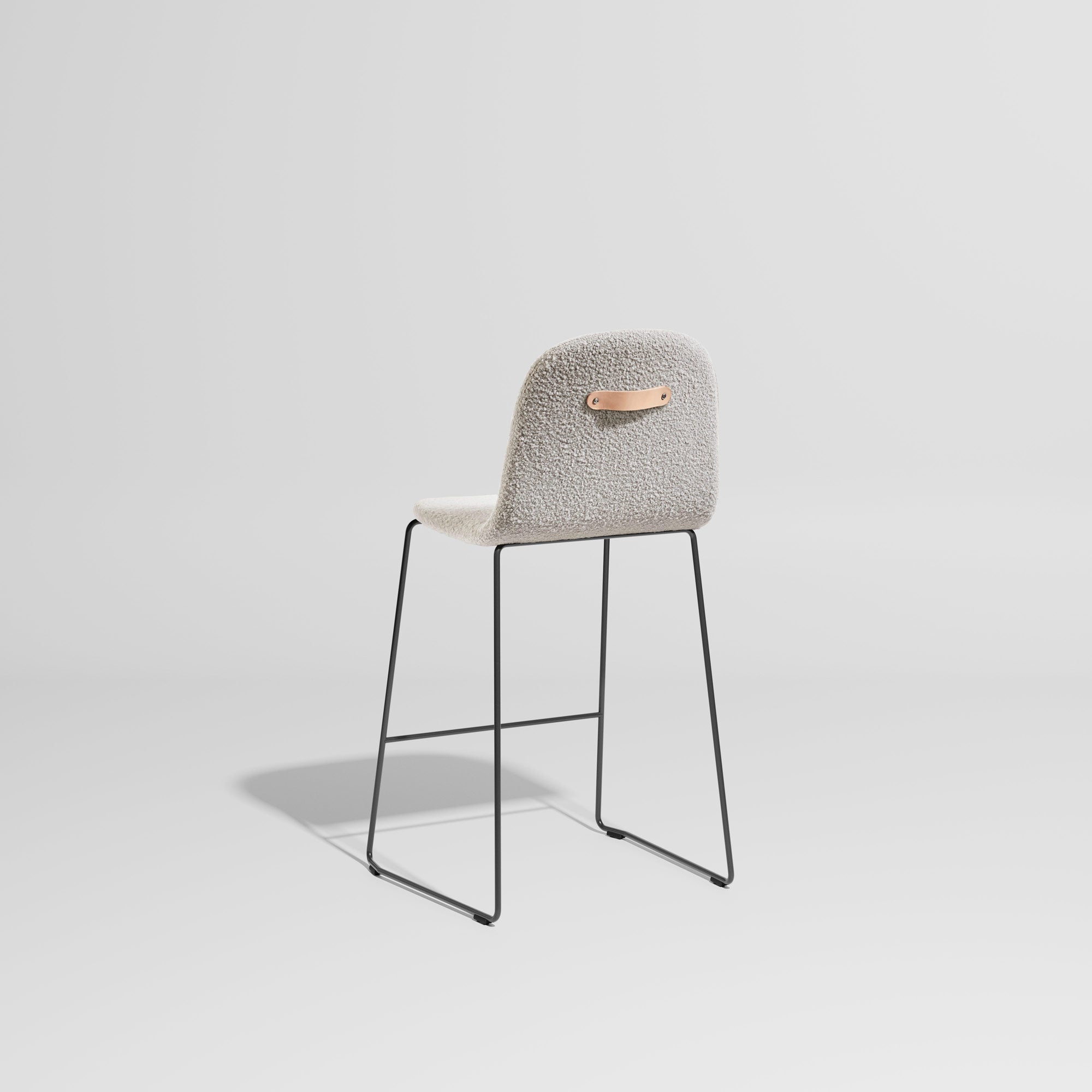 Potato Counter Chair | Counter Chair - Upholstered | Gibson Karlo | DesignByThem ** HF5 Kvadrat Elle 0230