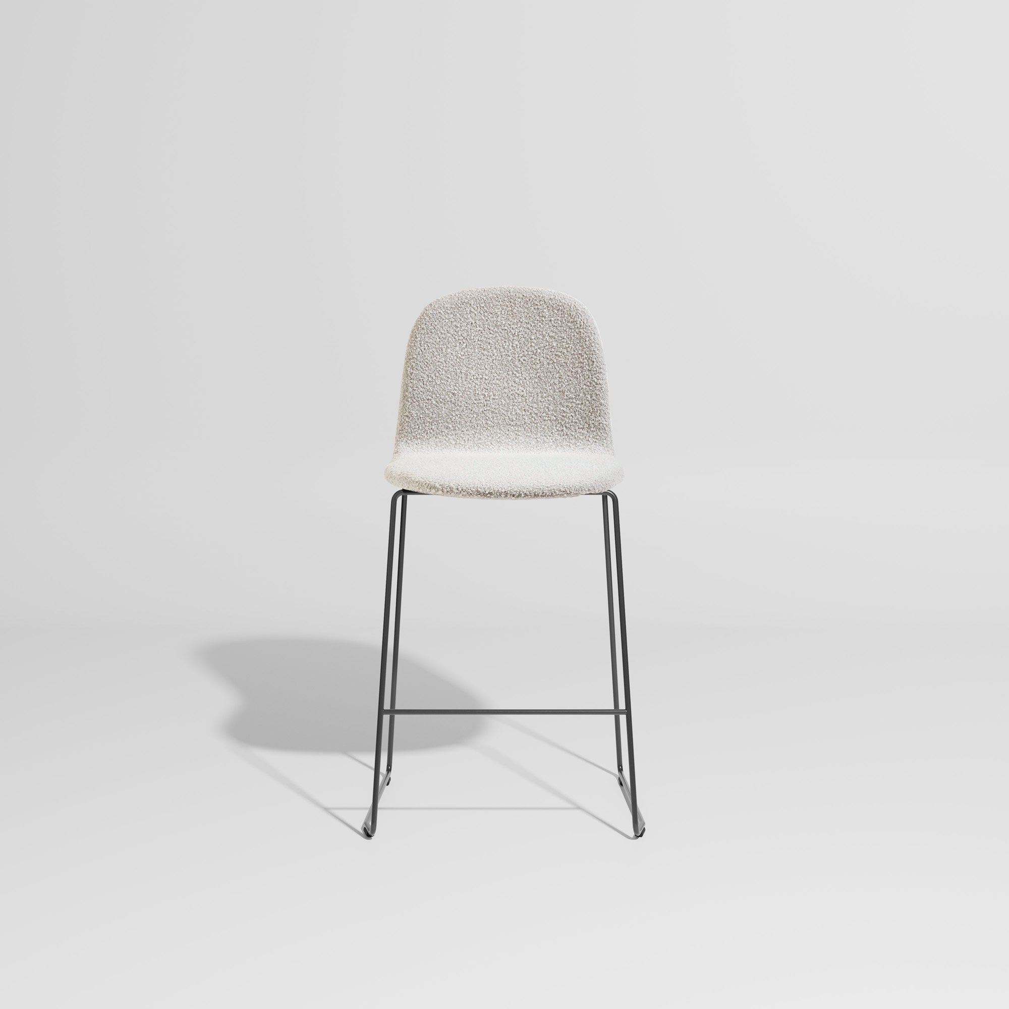 Potato Counter Chair | Counter Chair - Upholstered | Gibson Karlo | DesignByThem ** HF5 Kvadrat Elle 0230