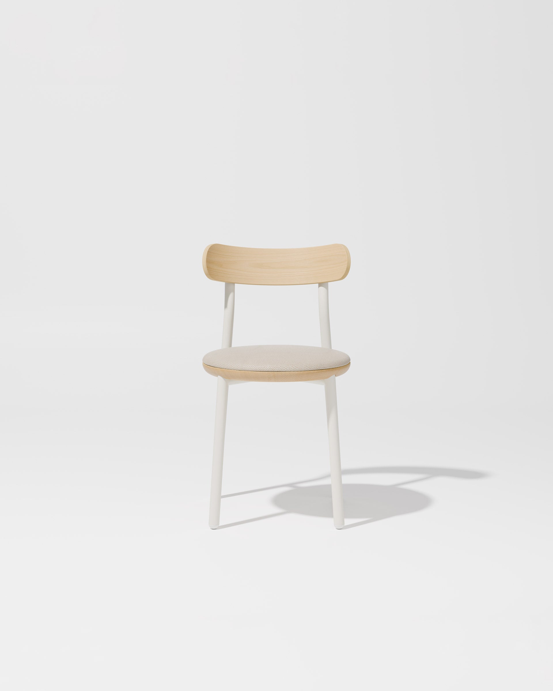 Them Chair - Upholstered | Gibson Karlo | DesignByThem ** Maharam Merit 030 / Soft White