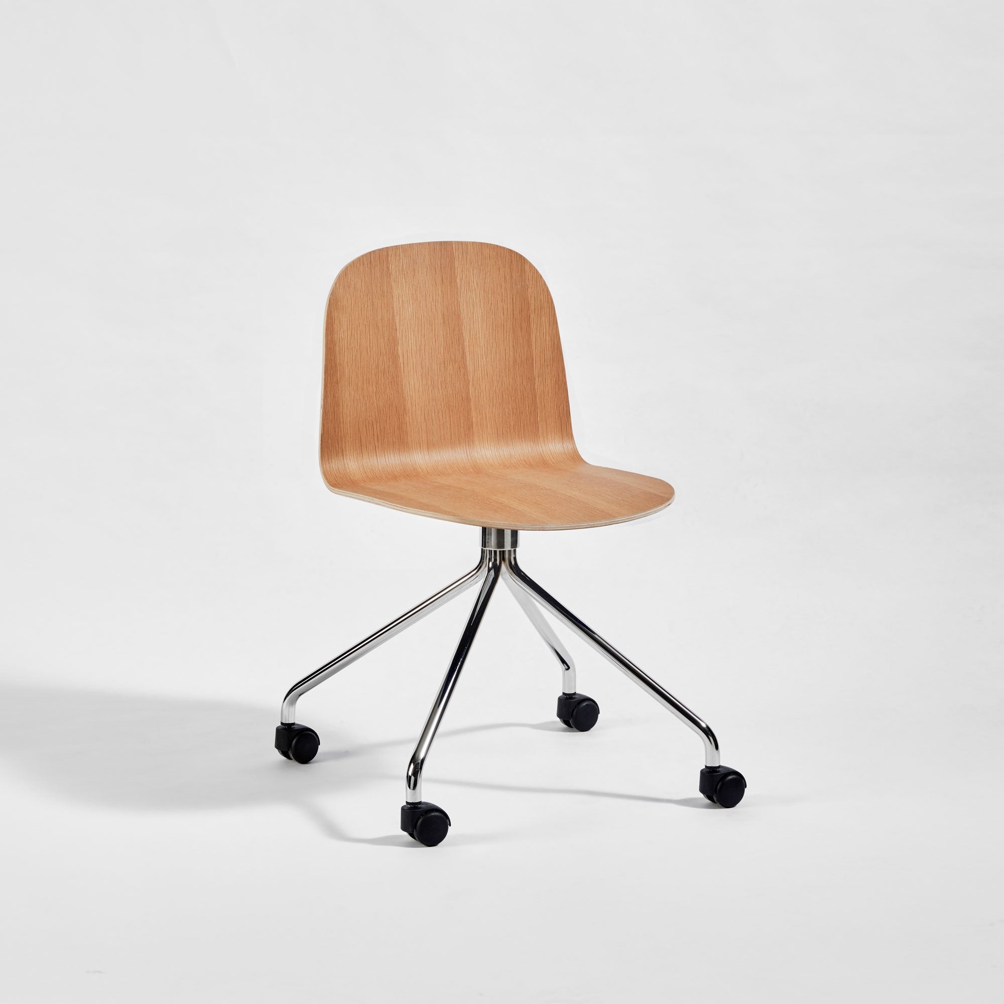 Potato Chair - Oak - Swivel with Castors