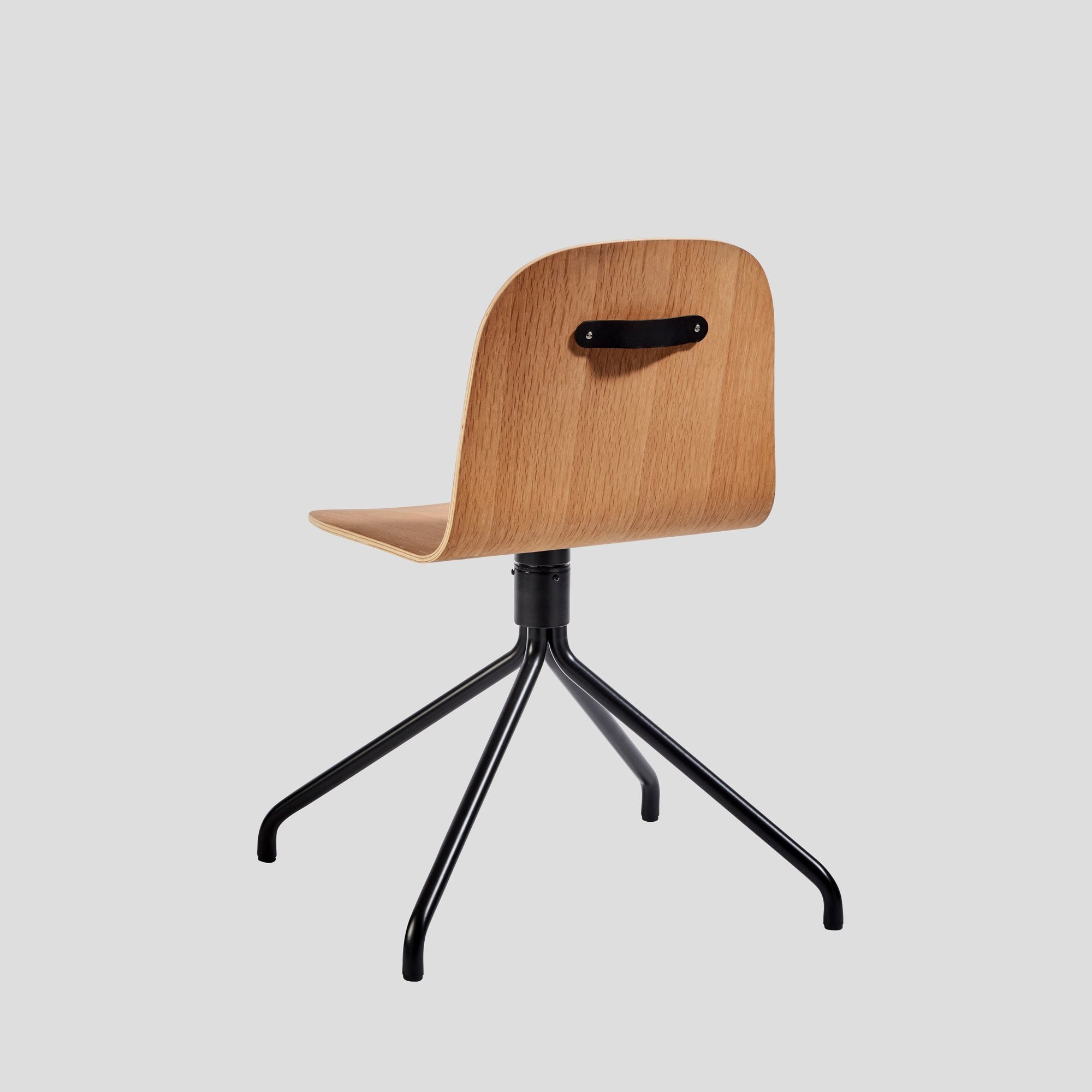 Potato Chair - Oak - Swivel Base